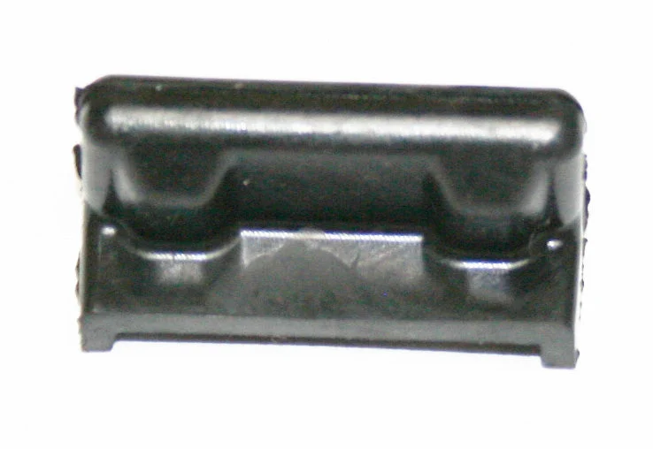 72-74 CB350F / 75-77 CB400F / 75-76 CB500T Side Cover Rubber